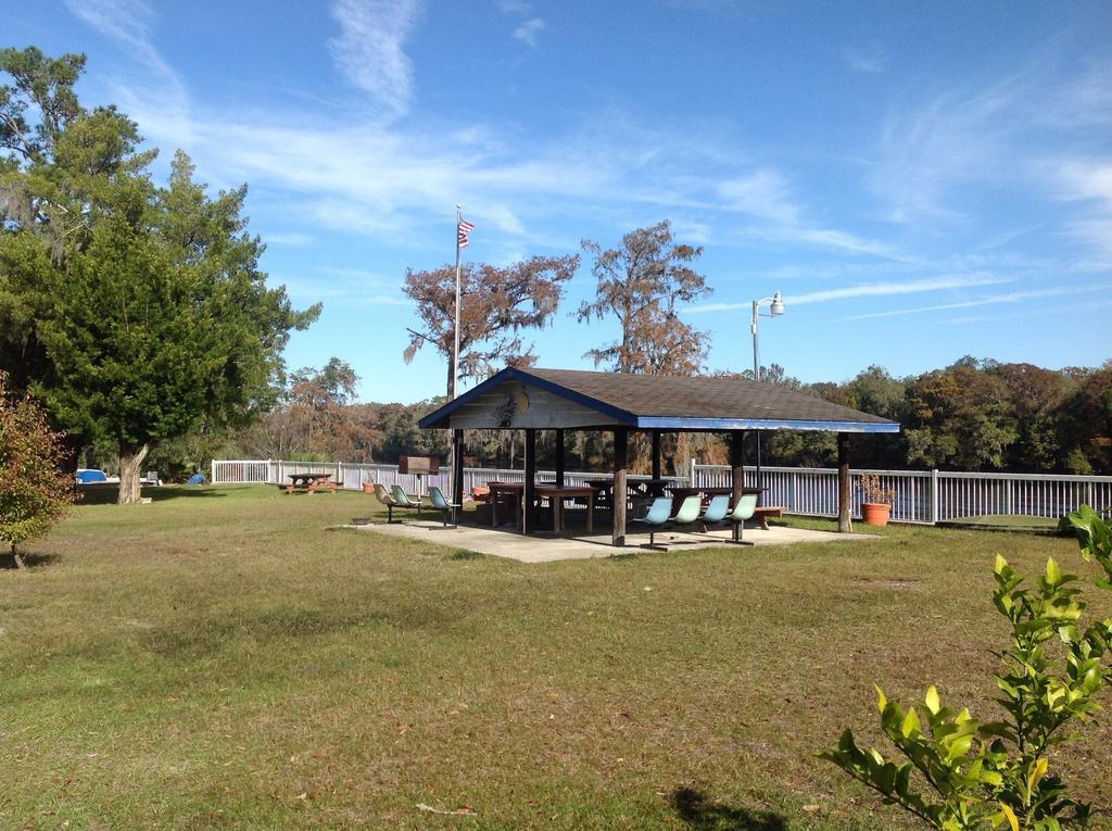 فندق Suwannee Gables Old Town المظهر الخارجي الصورة